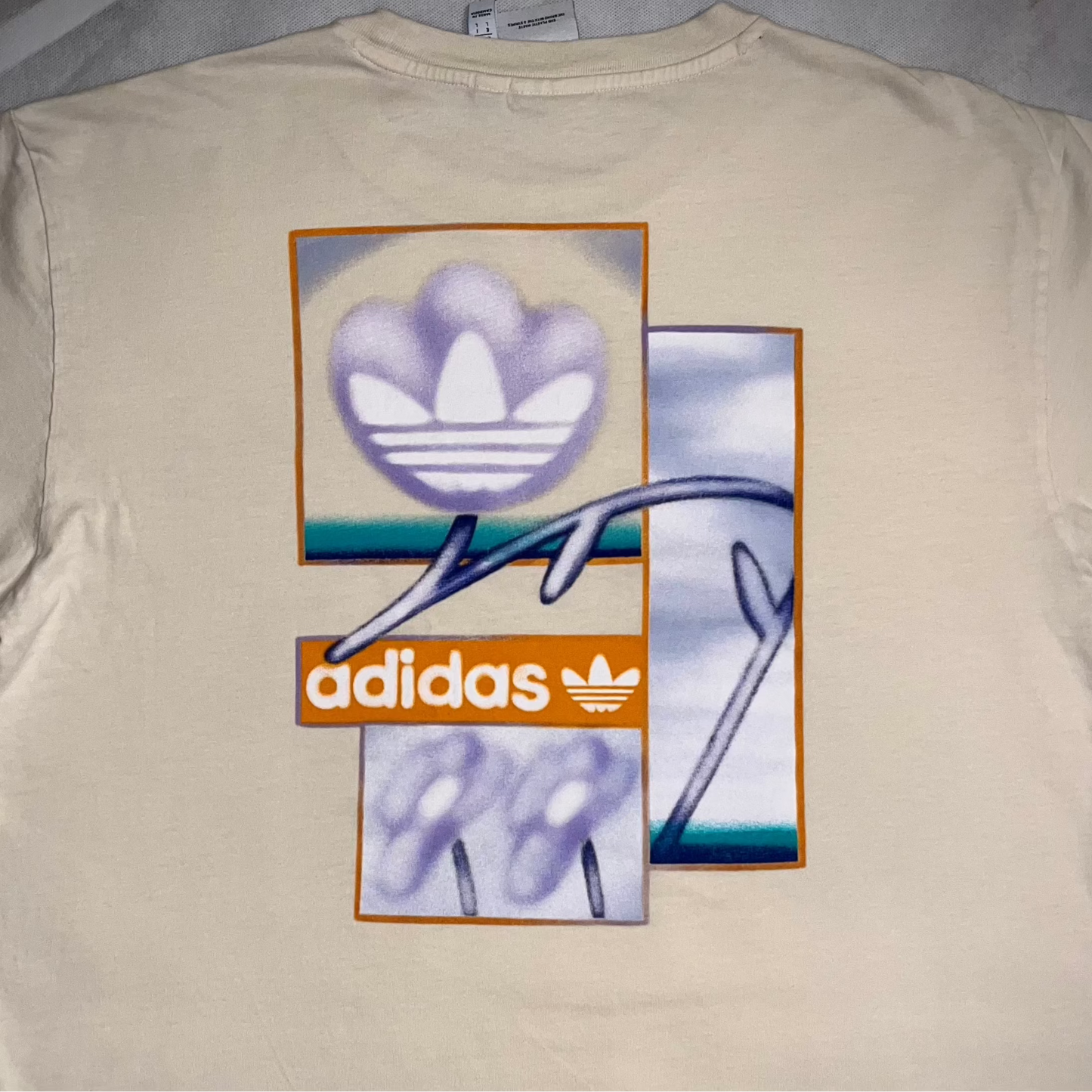 VTG Adidas Limited Edition Casual 2020s Beige